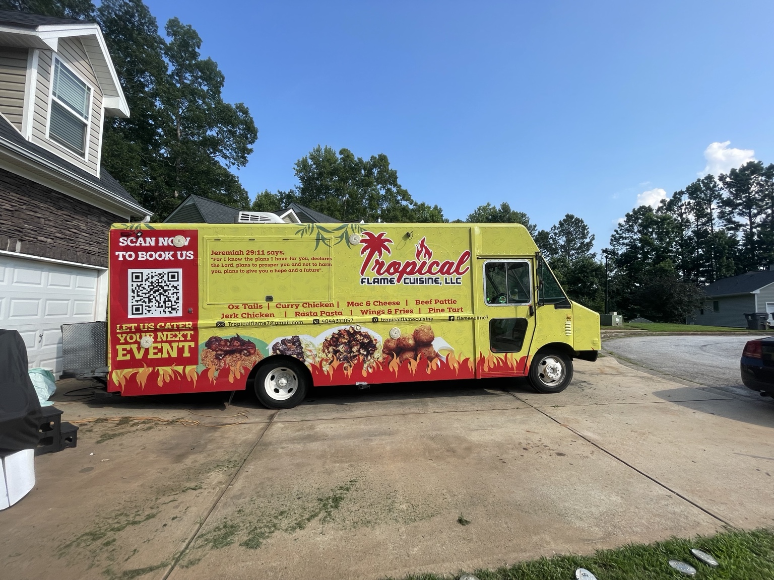 Full Tropical Flame Cuisine food truck